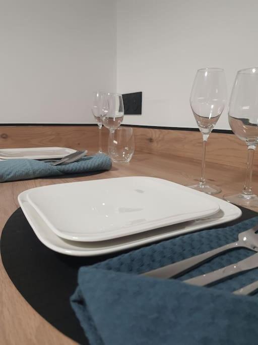 Superbe Appartement Avec Jacuzzi Et Exterieur Perpignan Kültér fotó