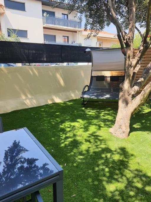 Superbe Appartement Avec Jacuzzi Et Exterieur Perpignan Kültér fotó